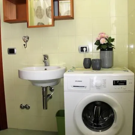 Frally Home Intero Alloggio, Appartamento. Rimini Buitenkant foto
