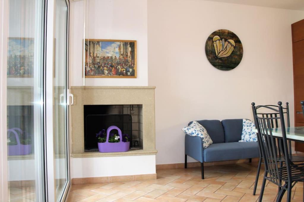 Appartement Frally Intero Alloggio, Appartamento.