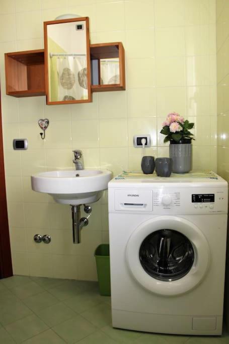 Frally Intero Alloggio, Appartamento. Appartement *